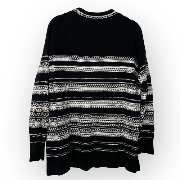 VINCE Oversized Textured Striped Black White V-Neck Sweater XS - Picture 6 of 8